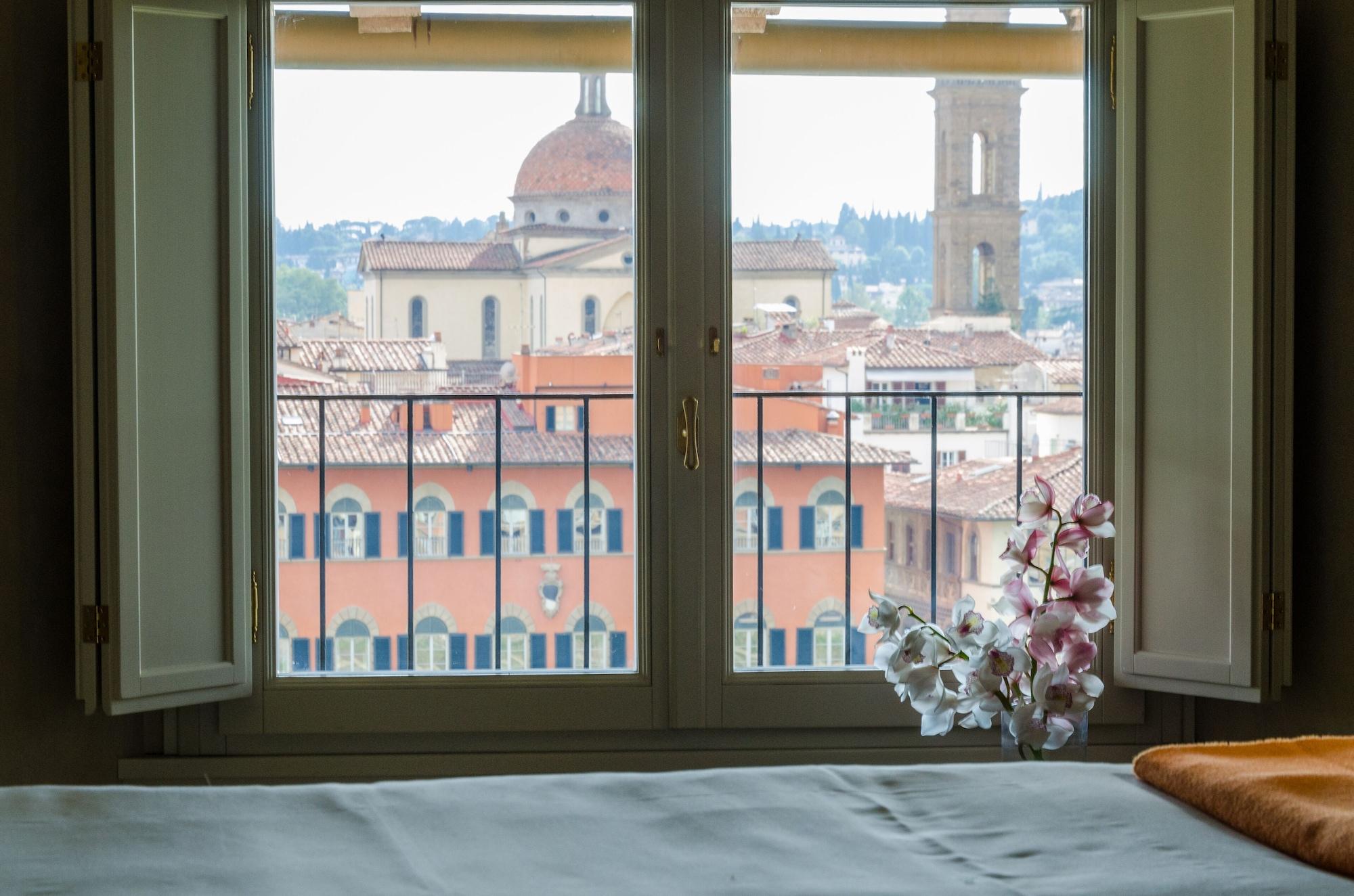 Antica Torre Di Via Tornabuoni 1 Bed and Breakfast Firenze Eksteriør billede